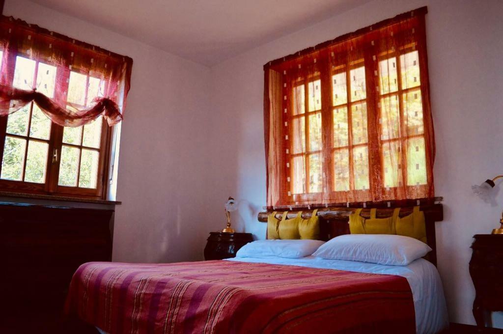 Gold Cave Casa Vacanze Relax Nel Bosco Appartamenti Pessinetto Exterior foto